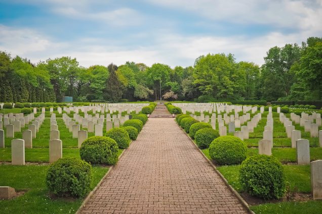 Onderhoud aan gemeentelijke begraafplaatsen