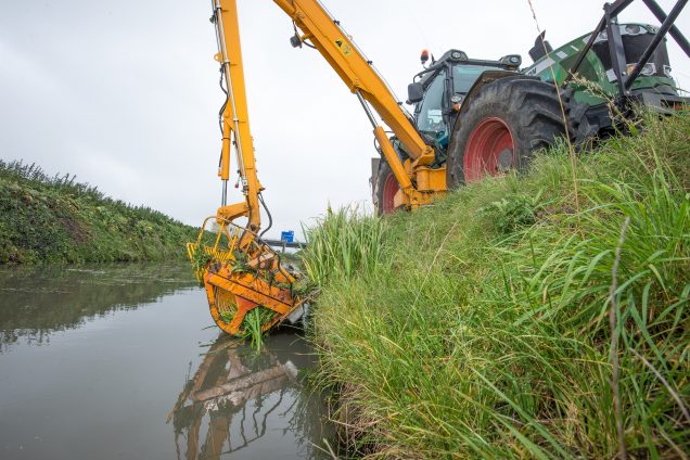 Start maaiwerk van sloten en weteringen