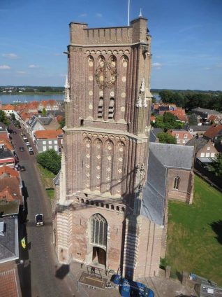 Onderzoek naar kleinere luidklok in De Martinuskerk