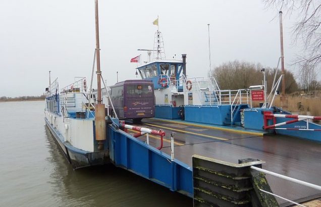 Groter veer tussen Werkendam en Dordrecht