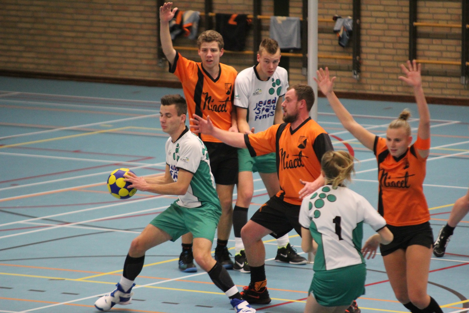 Teleurstellend optreden ACKC in Tiel