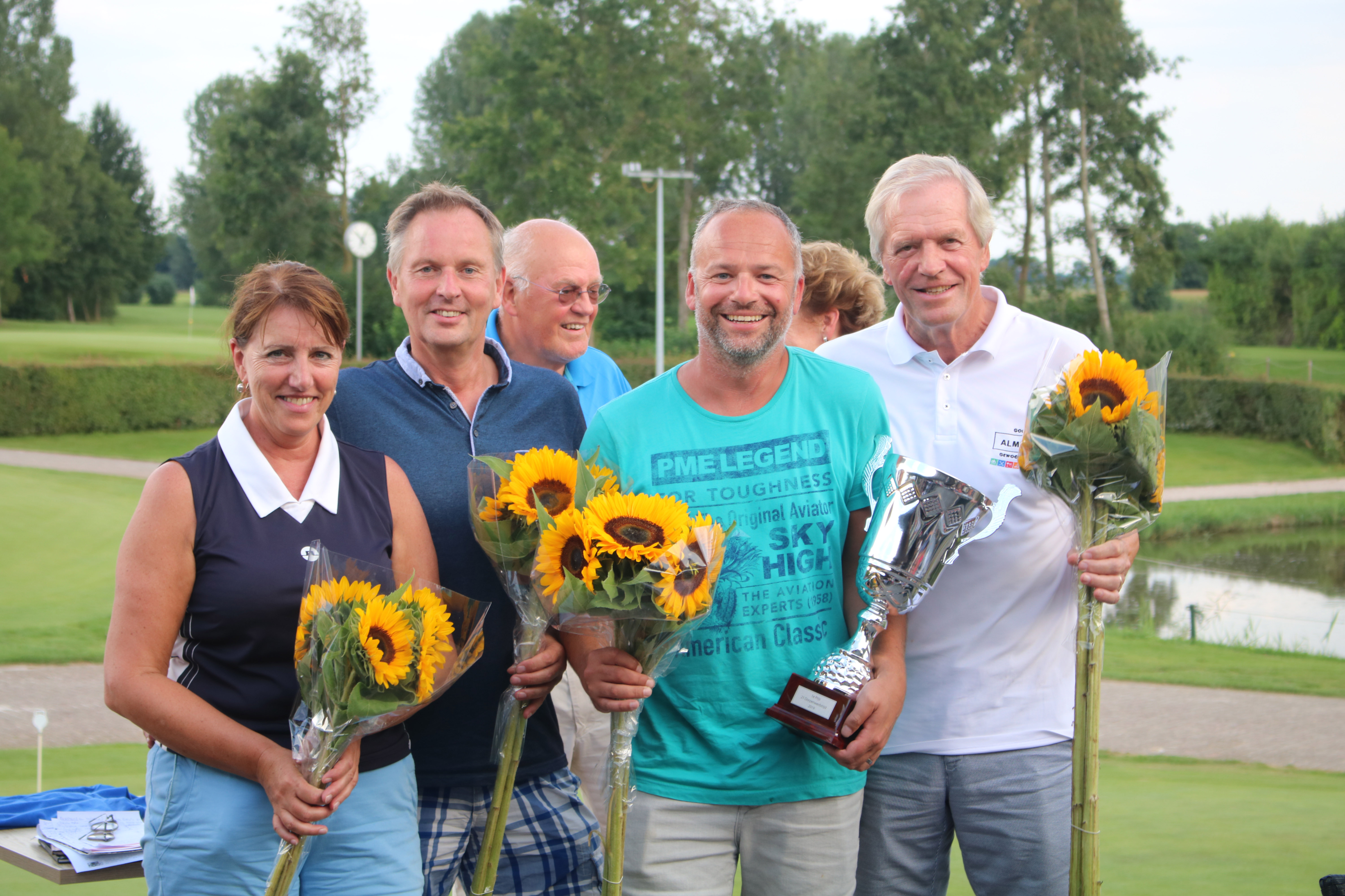 Rijswijk wint 21 dorpen golfwedstrijd