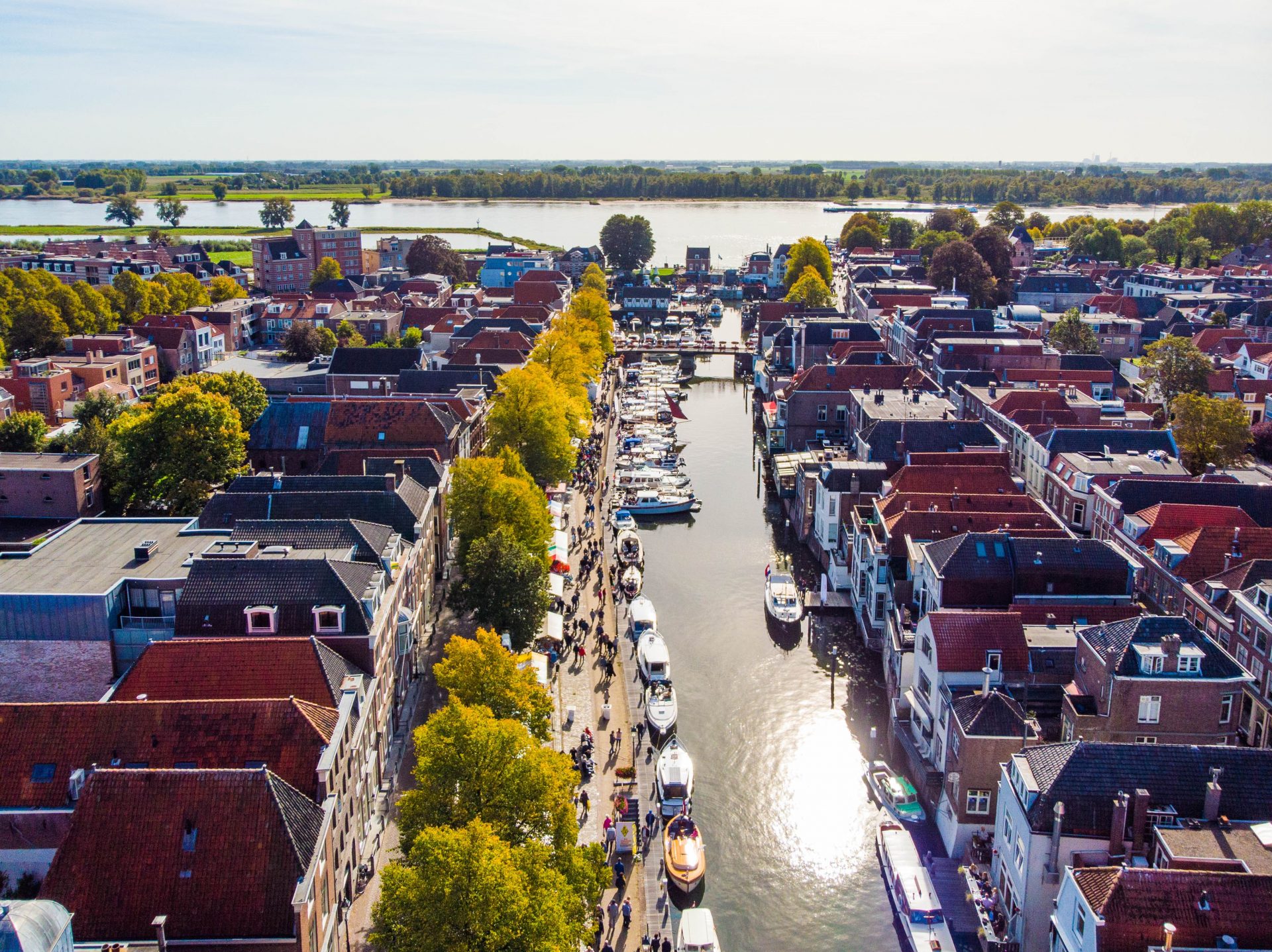 Botenbeurs voegt vintage kledingmarkt toe aan programma