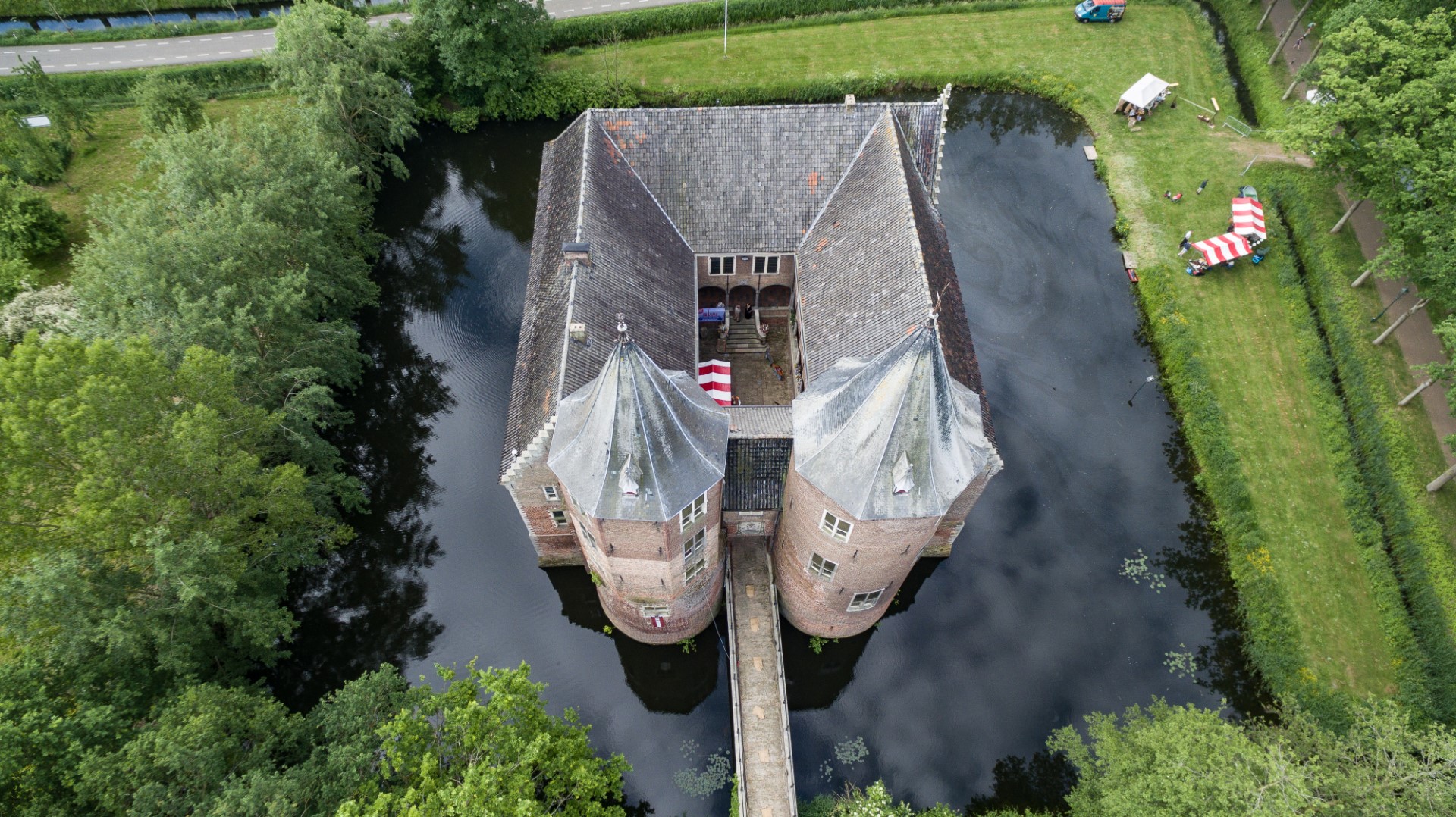 Kasteel Dussen geopend tijdens Monumentendag