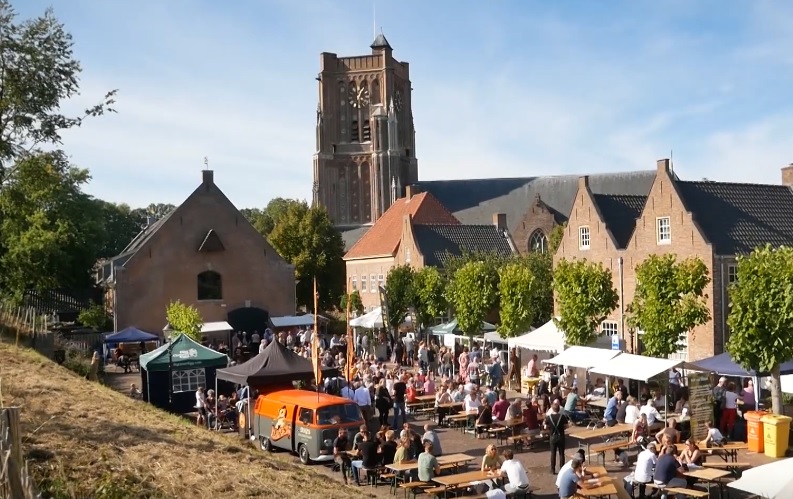 Altena Hop Festival in Woudrichem druk bezocht