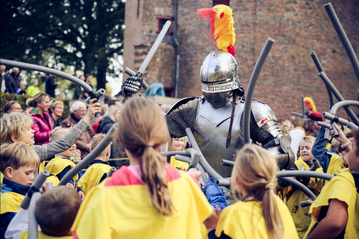 Beleef de Middeleeuwen in het echt op Slot Loevestein