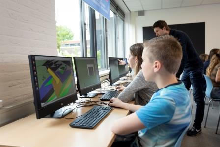 iPad- en computercursus voor ouderen op het Altena College