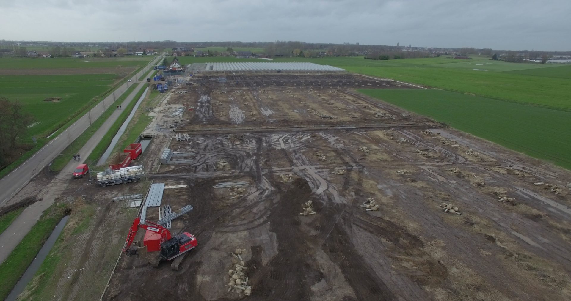 Sloop kassen Ruigenhoekweg vanuit de lucht