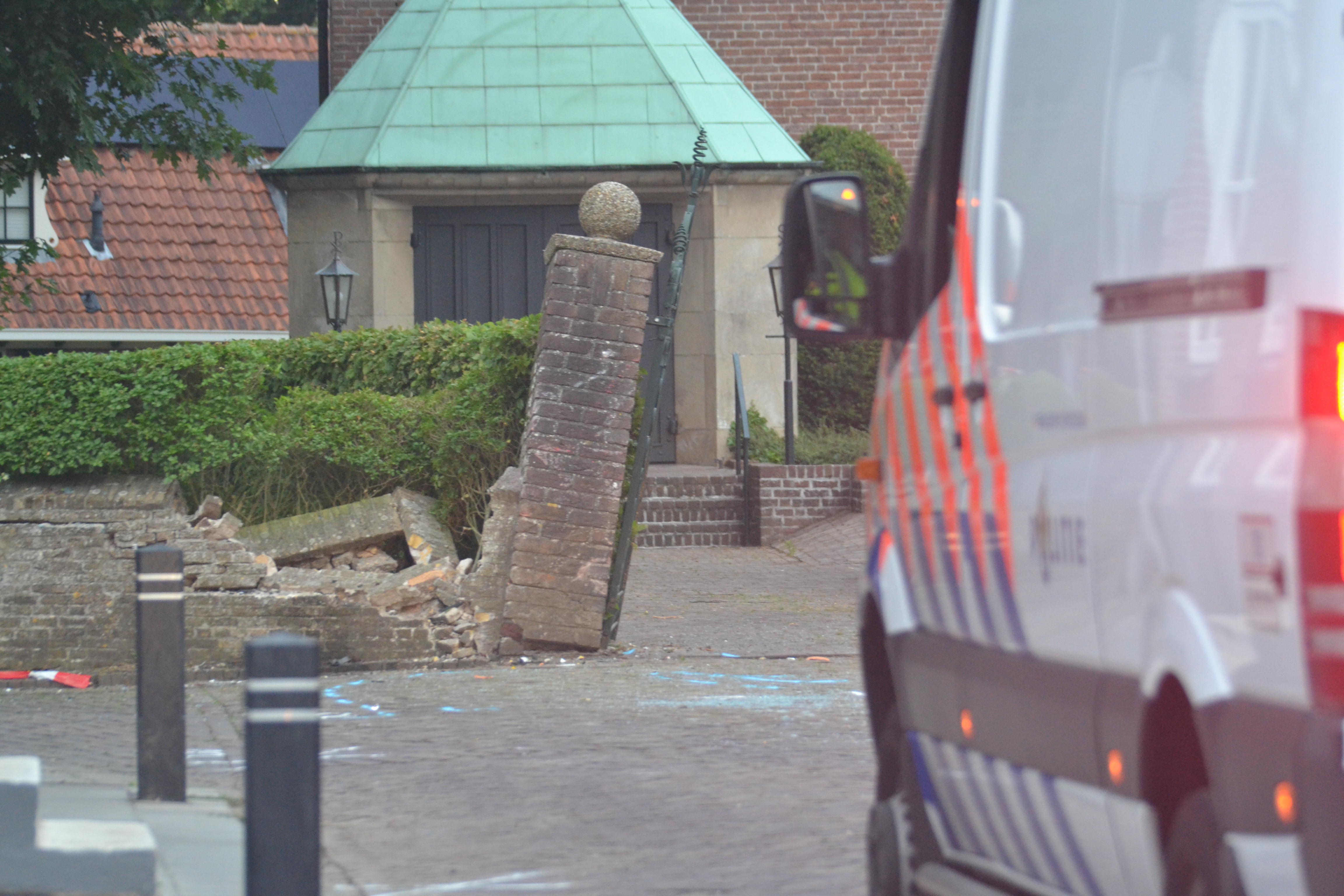 Vier auto’s betrokken bij ongeval in Almkerk