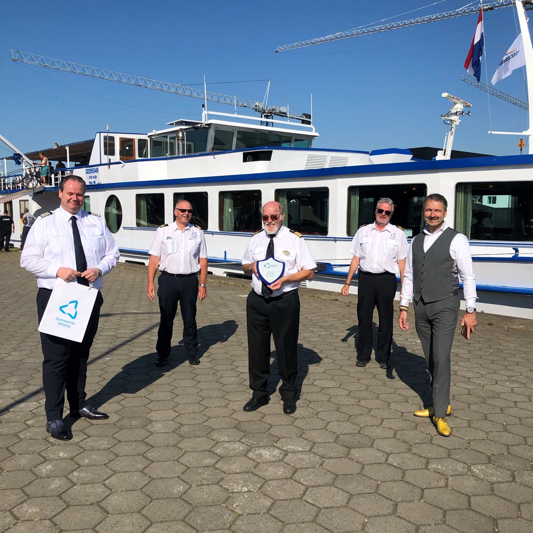 Eerste fietscruiseschip in Werkendam