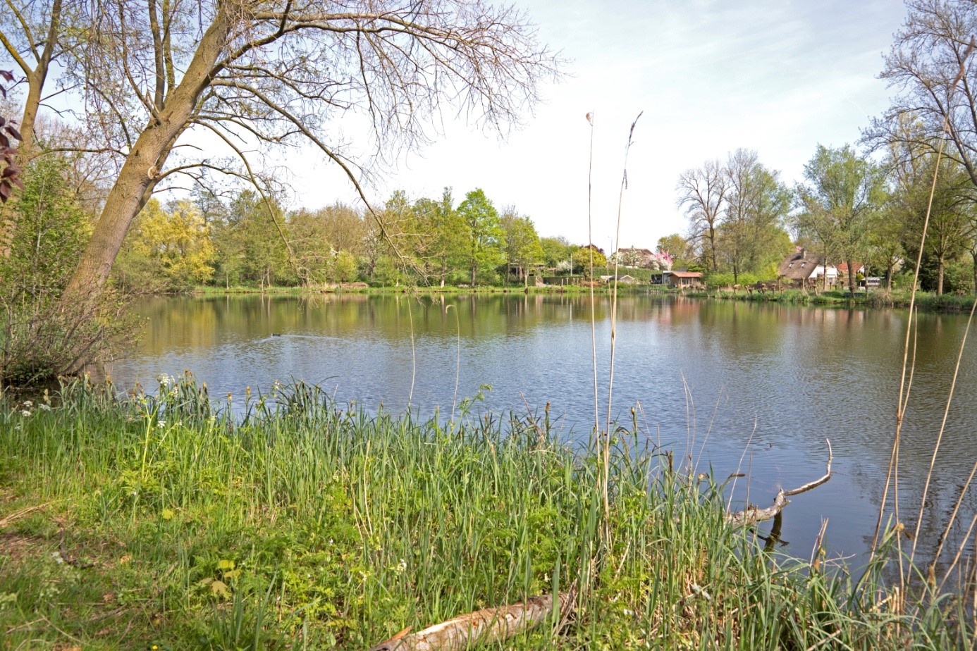 Boek over water en Altena door de eeuwen heen