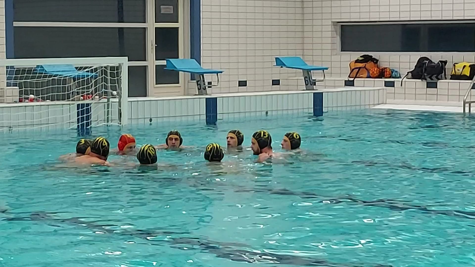 ZVDO’74 domineert met waterpolo in Aqua Altena