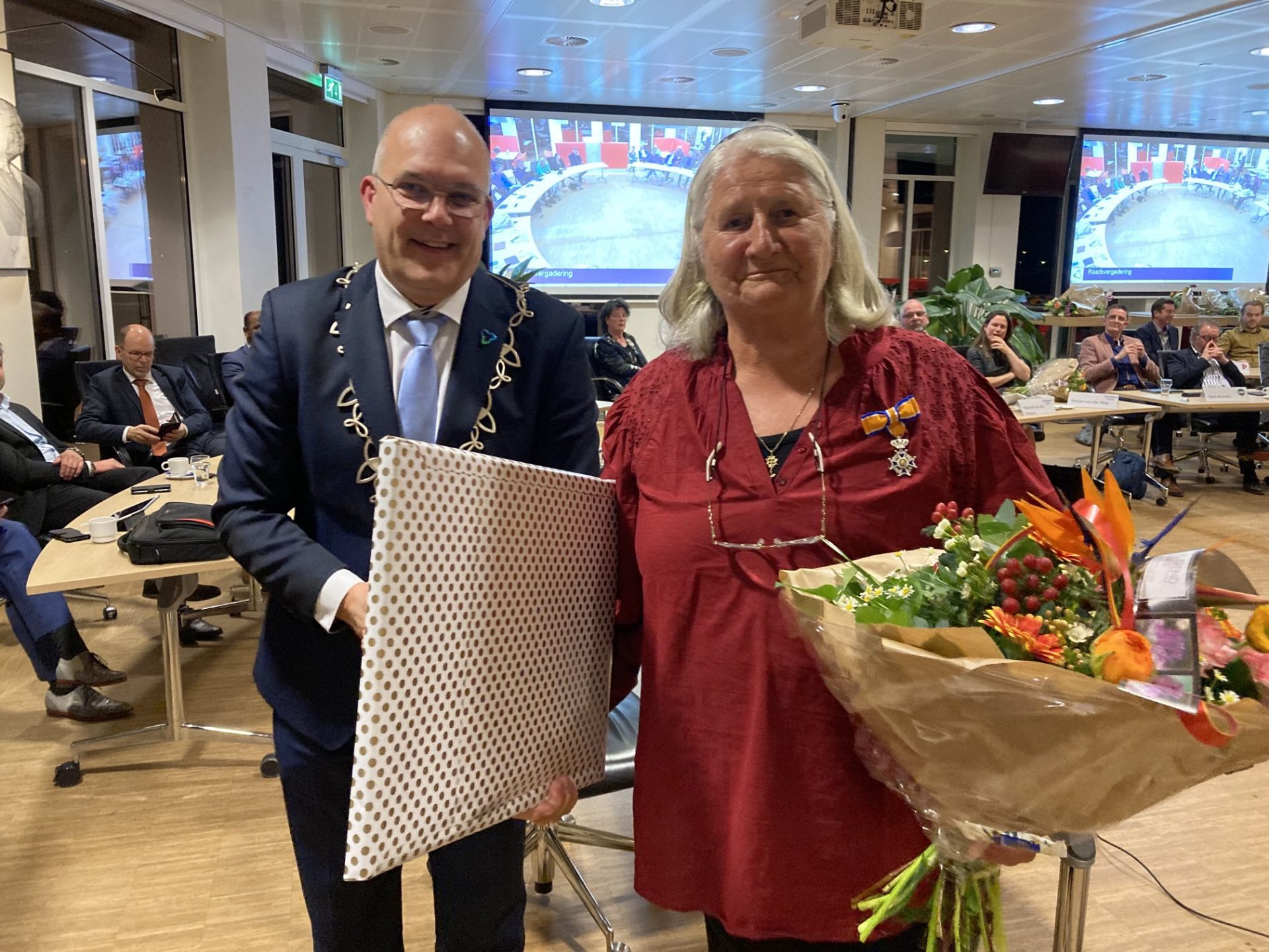 Pauline van den Tol- de Weert ontvangt Koninklijke Onderscheiding