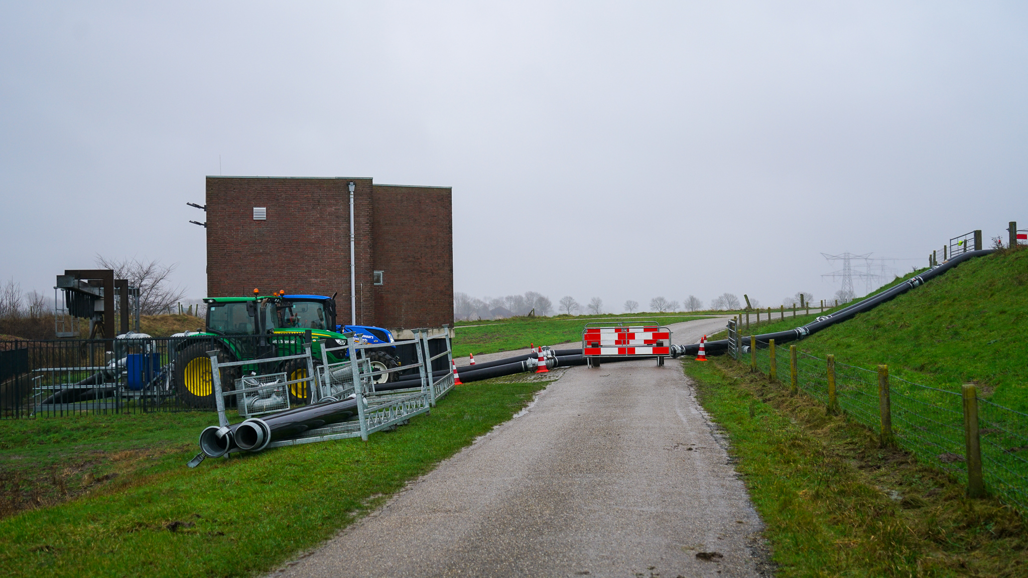 Extra pompen in Altena in verband met wateroverlast door regenval