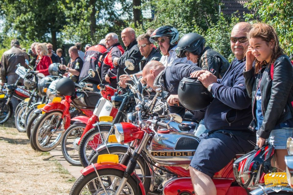 Genderse Brommer en Solex Toer