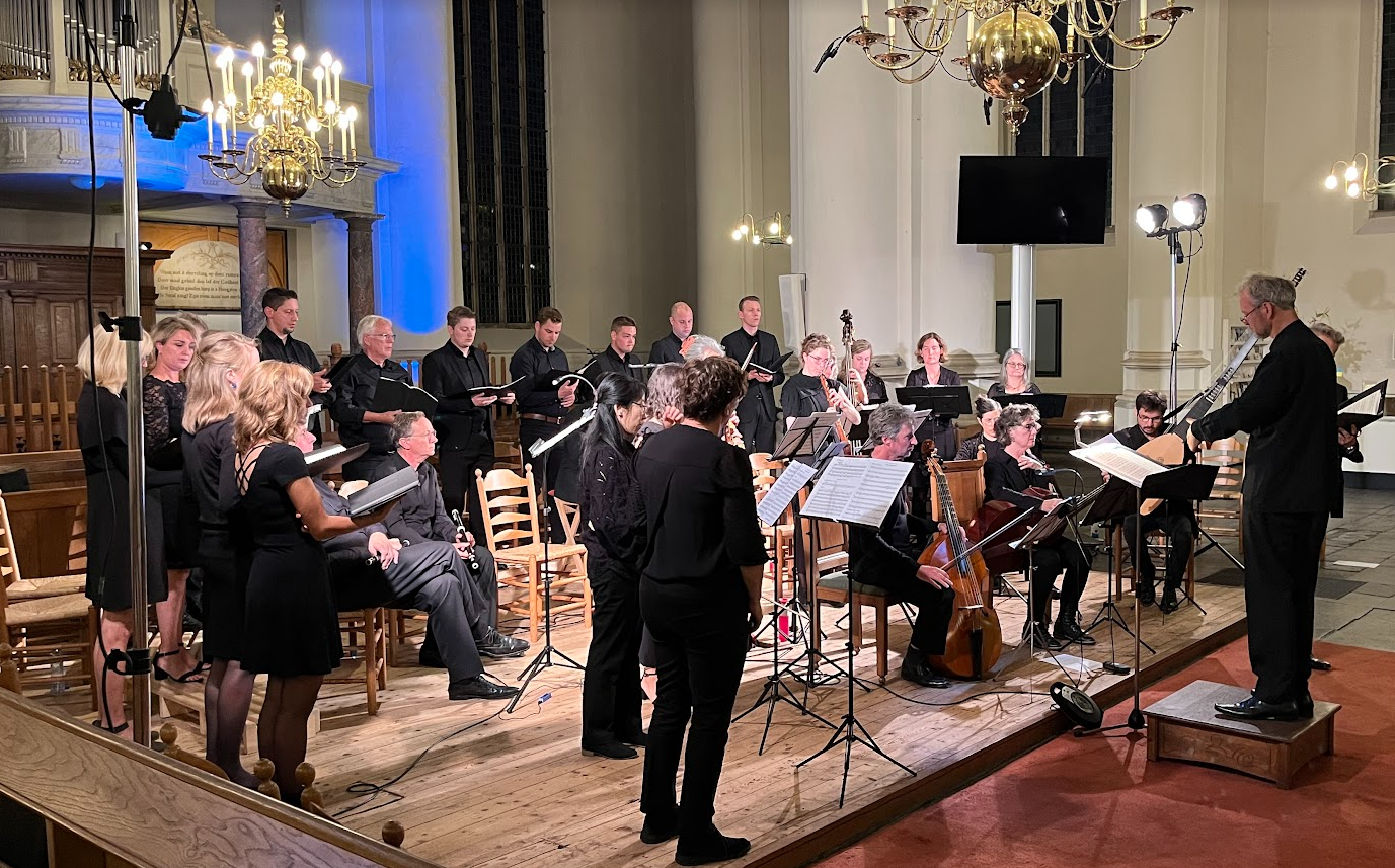 Kerstconcert bij kaarslicht in Sleeuwijks Kerkje